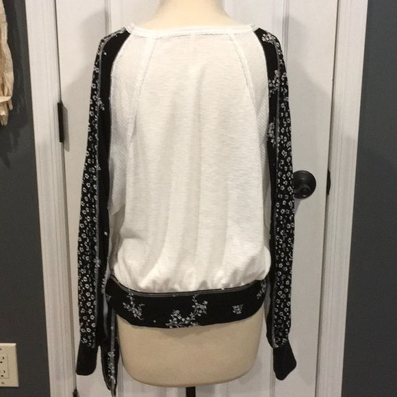 Free People thermal wrap style top - Picture 3 of 7